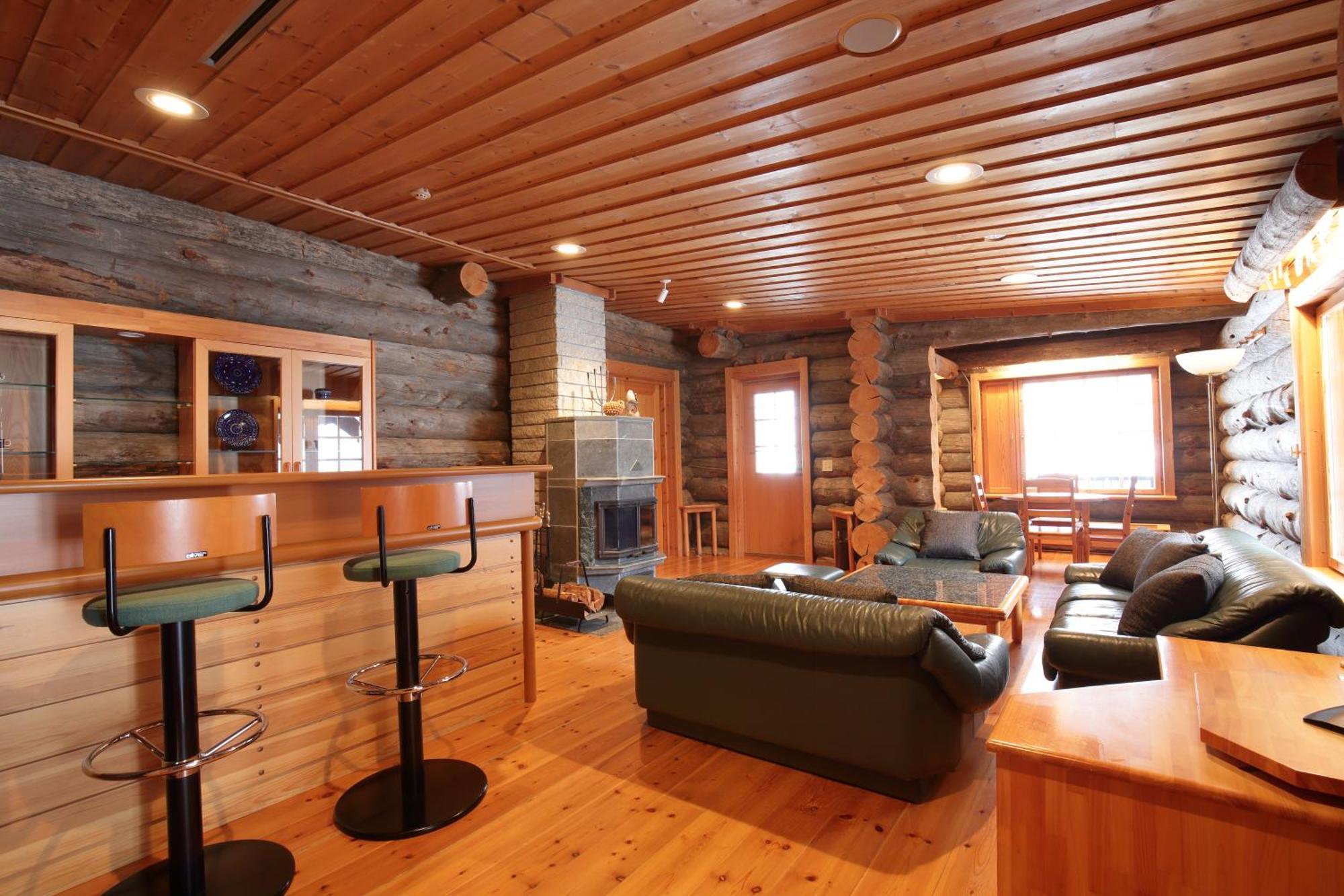 Log Hotel The Maple Lodge Iwamizawa Eksteriør billede
