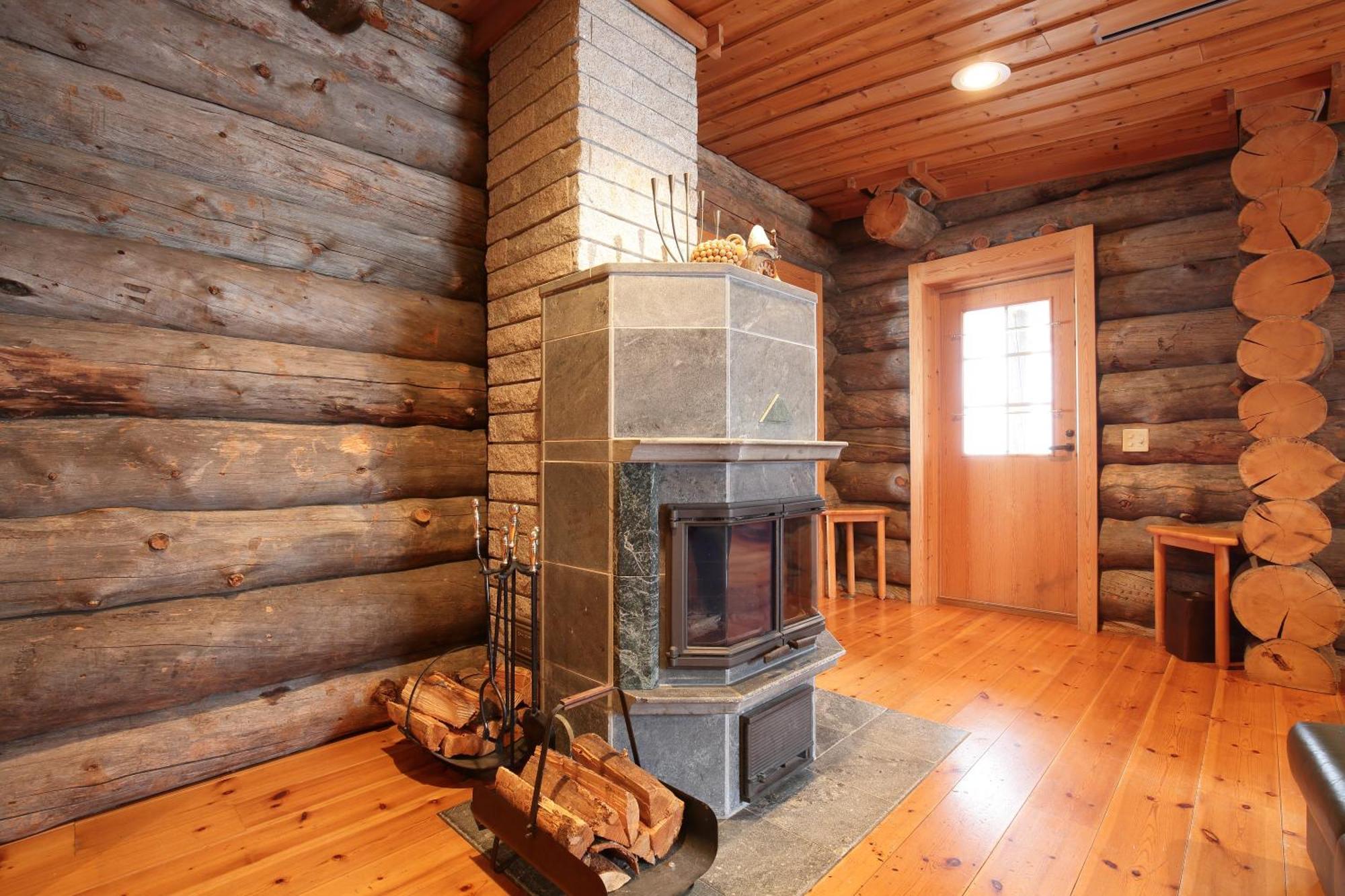 Log Hotel The Maple Lodge Iwamizawa Eksteriør billede
